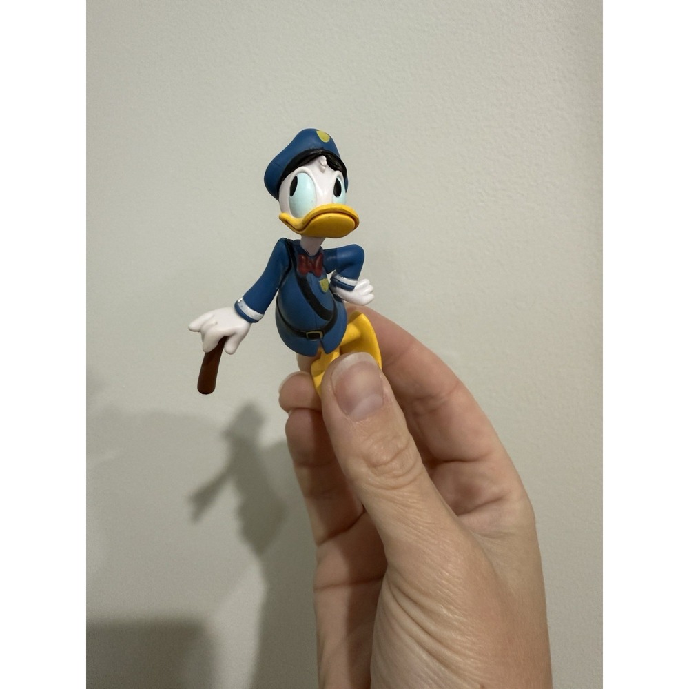Walt Disney's Donald Duck Dressed As Police Officer Plastic Figure